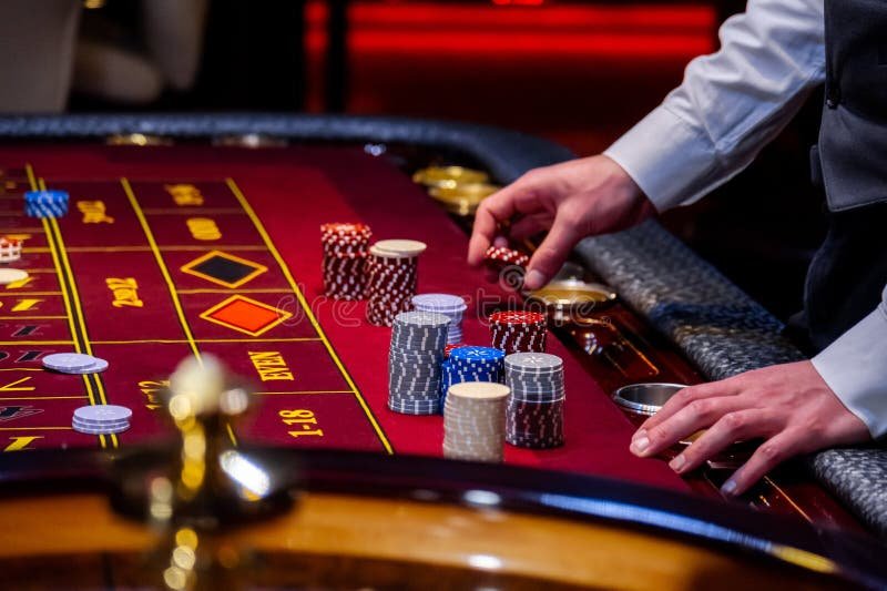 Người dùng Việt Nam trải nghiệm game nổ hũ jackpot trên điện thoại 32win32
